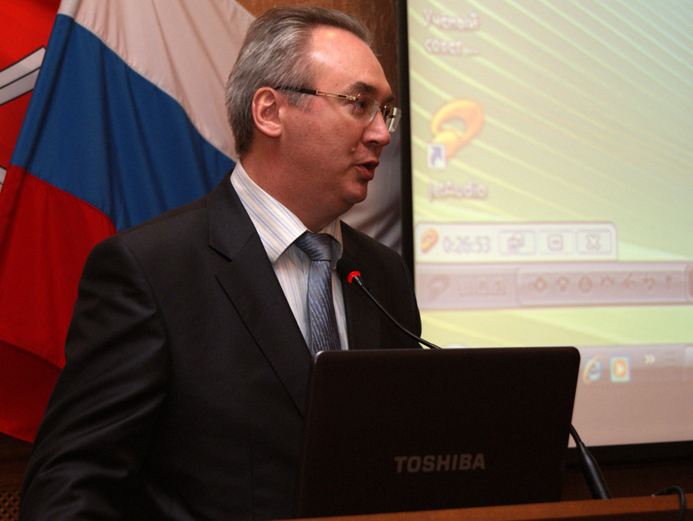 Кафедре теоретической механики — 80!