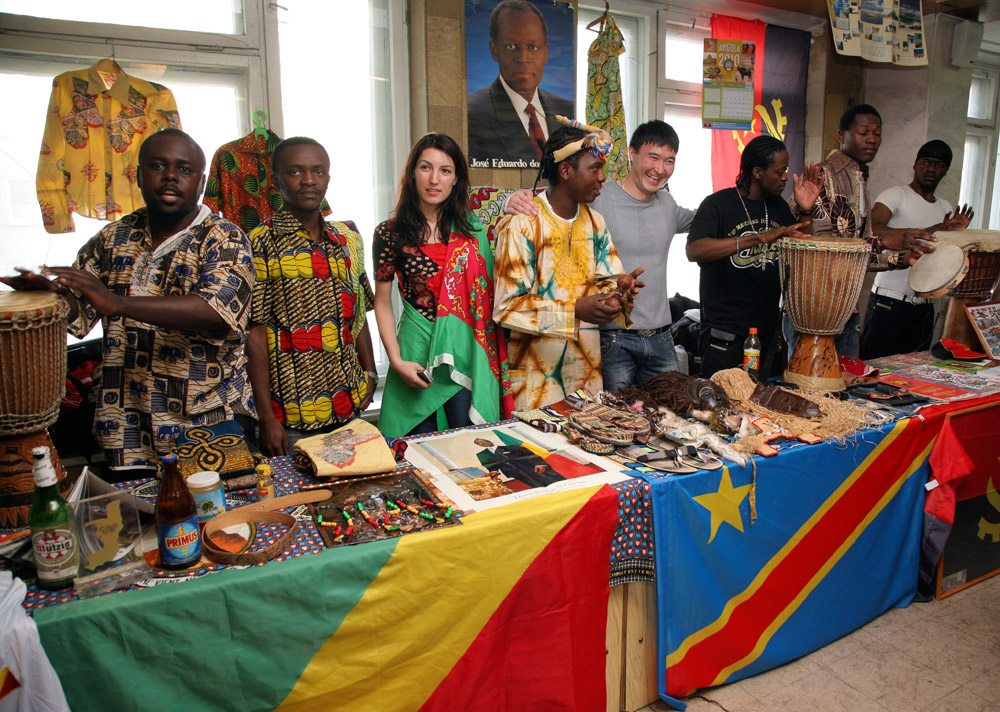 Все флаги в гости к нам