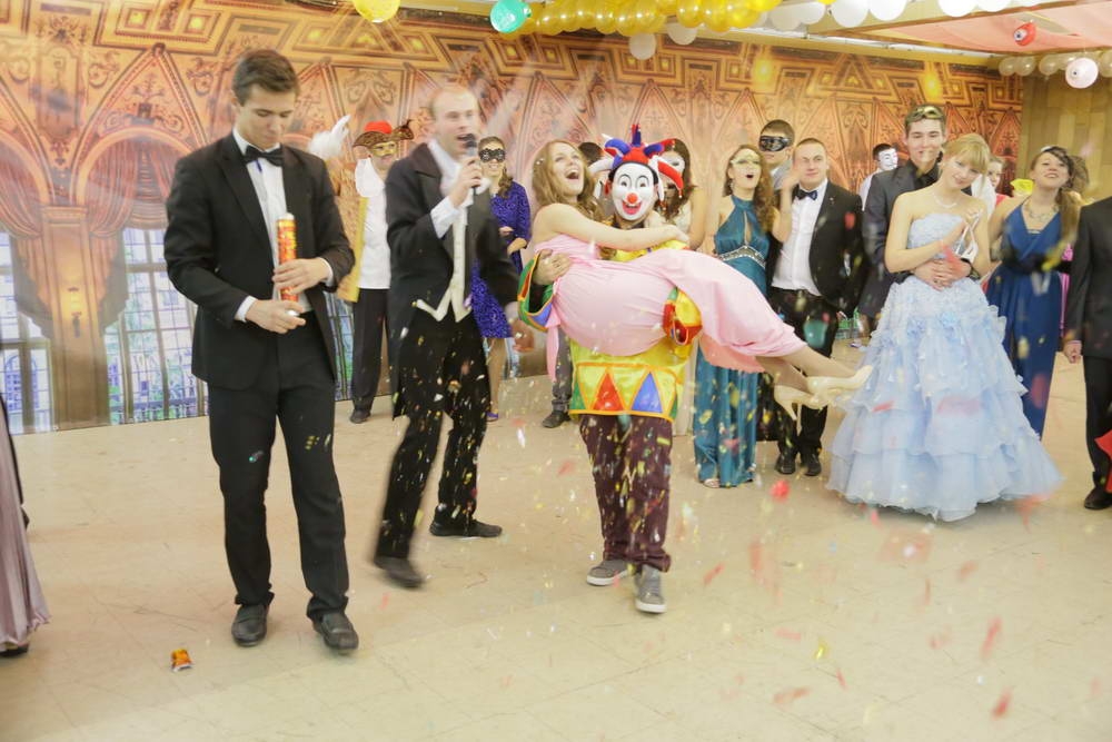 Вы поедете на бал?