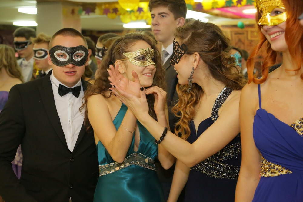 Вы поедете на бал?