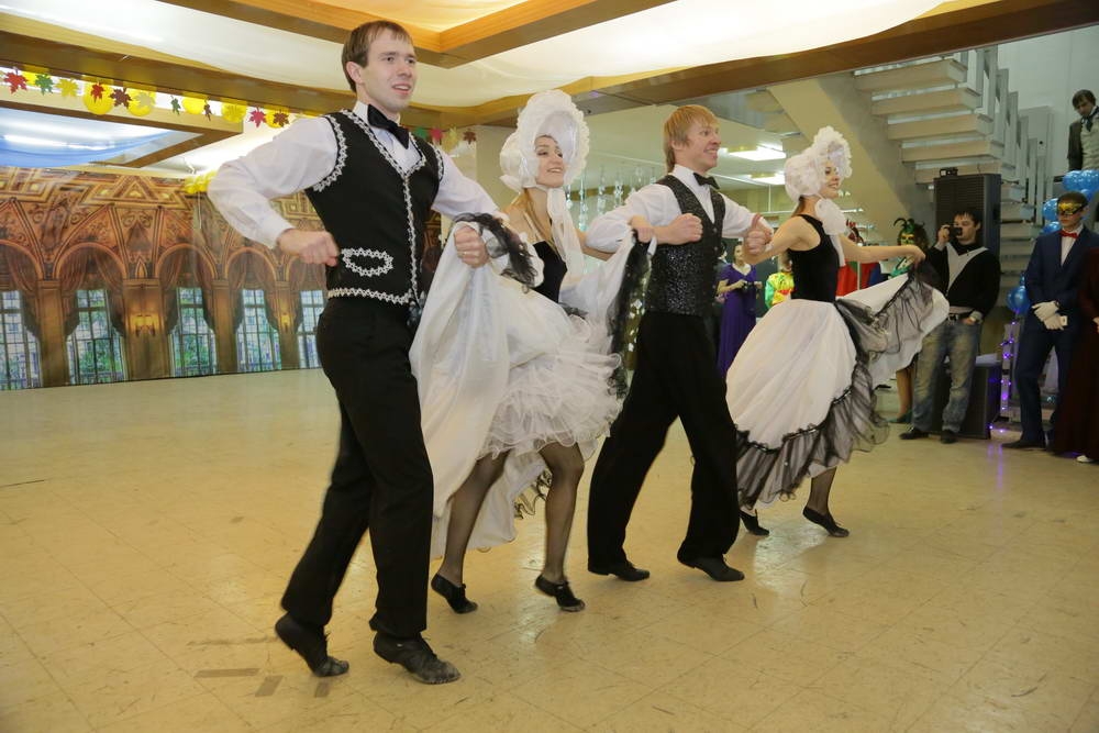 Вы поедете на бал?