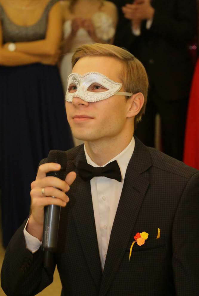 Вы поедете на бал?