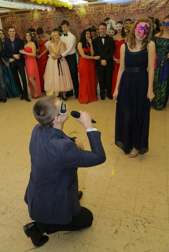 Вы поедете на бал?