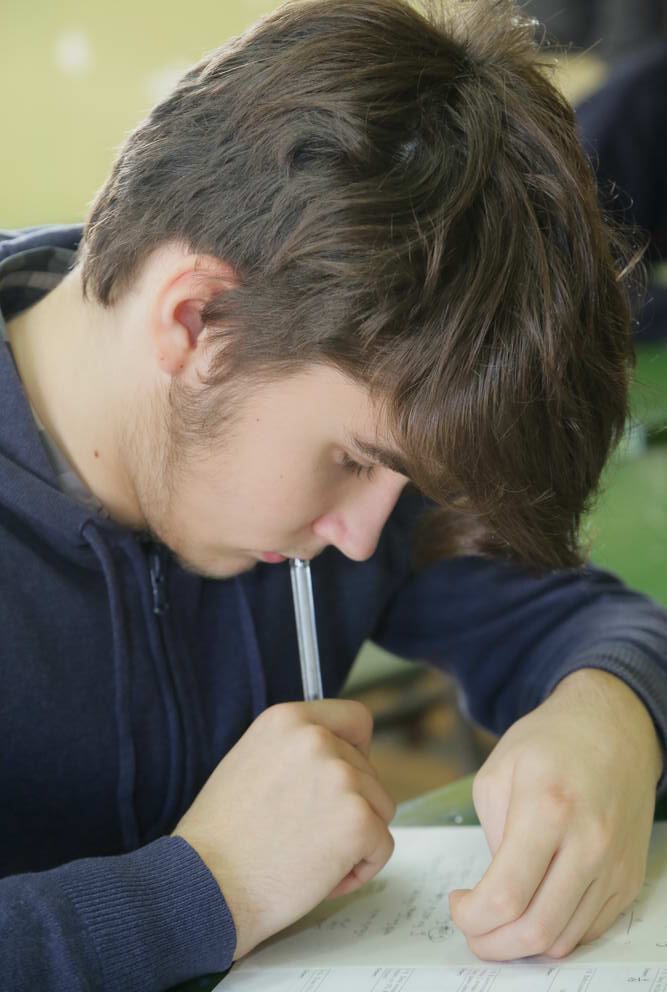 В слове «САММАТ» — корень математический!