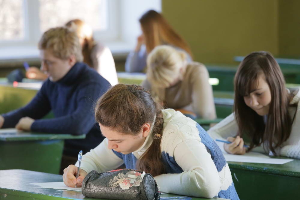 В слове «САММАТ» — корень математический!