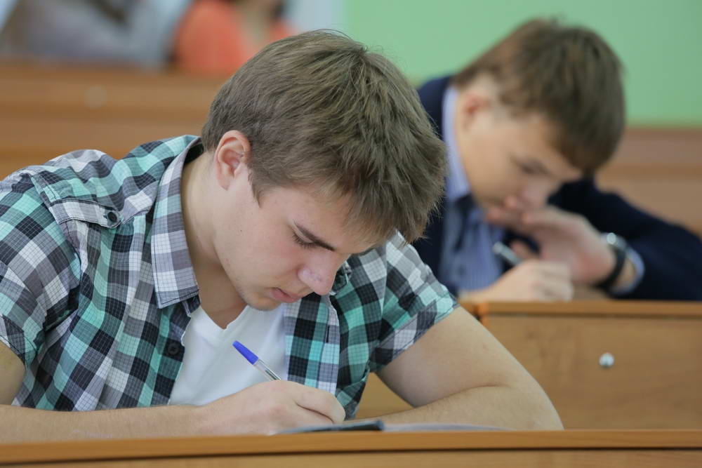 В слове «САММАТ» — корень математический!