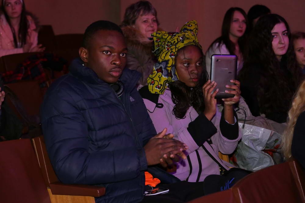 Знакомьтесь, мы первый курс! День первый