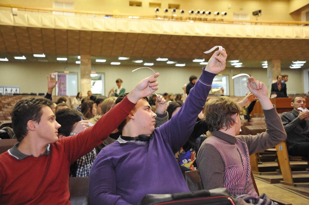 Ахиллу помогли бахилы