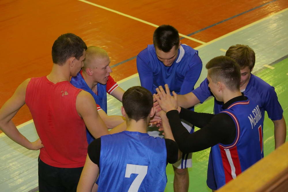 Волейболисты-победители