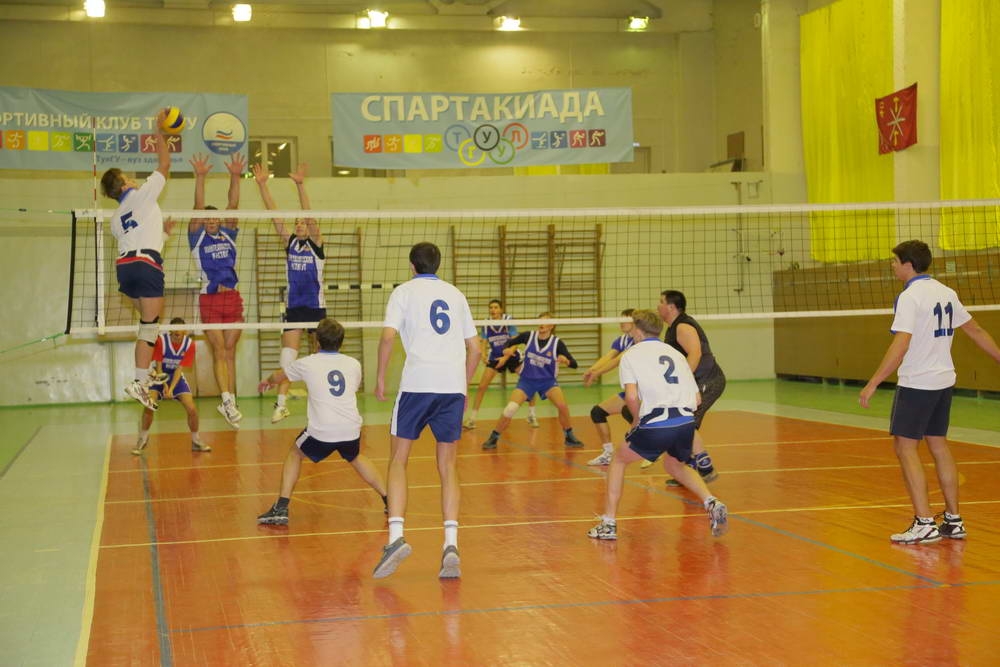 Волейболисты-победители