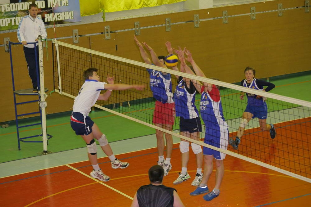 Волейболисты-победители