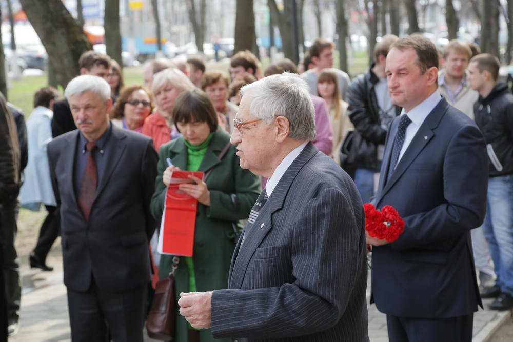 Таким запомнили профессора Быкова…