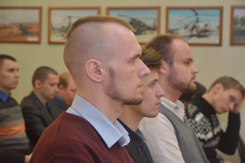 Служба по контракту — достойный выбор!   