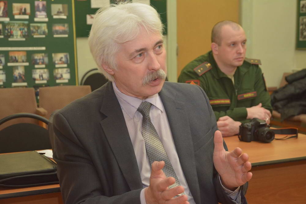 Служба по контракту — достойный выбор!   