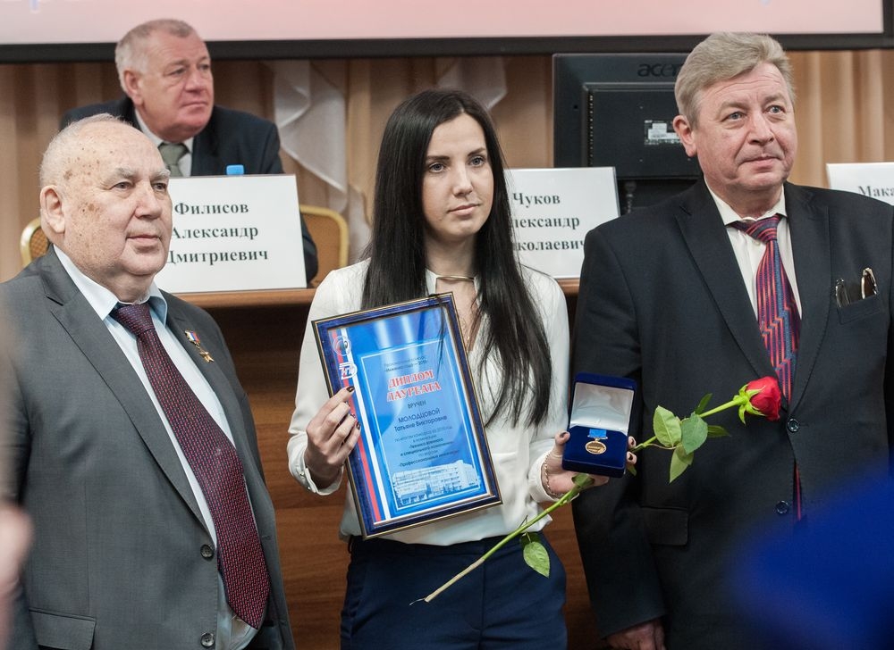 «Не теряйте времени – идите в науку!»