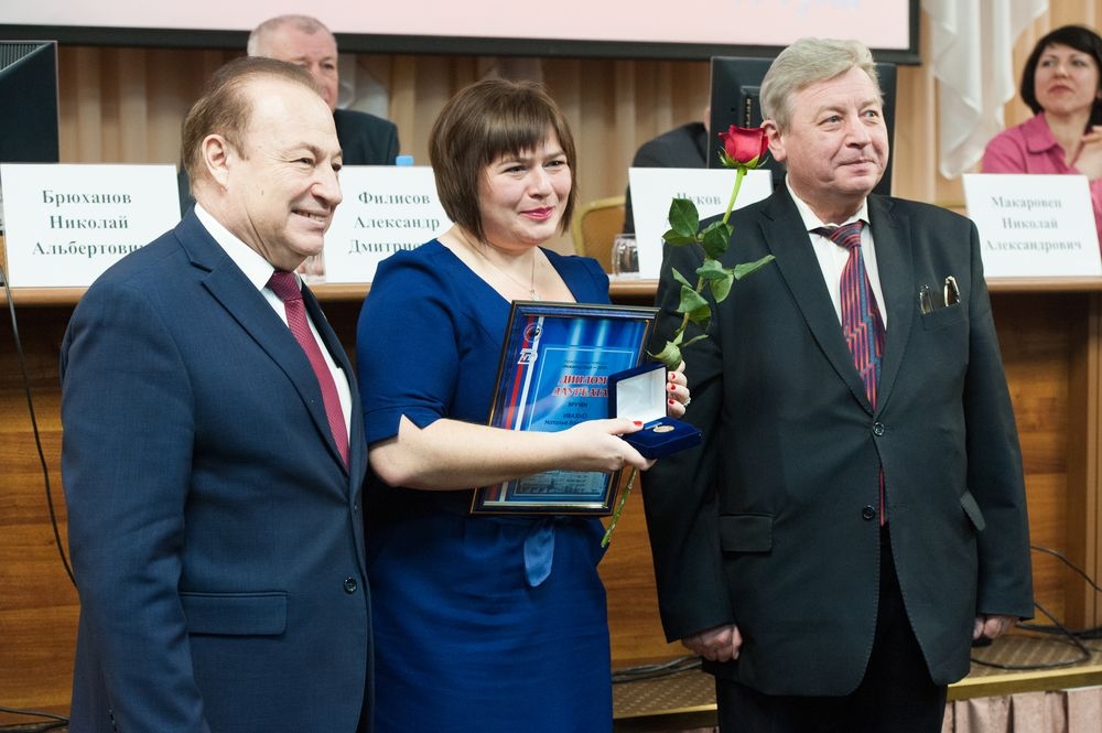 «Не теряйте времени – идите в науку!»