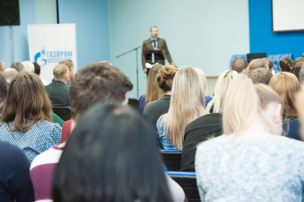 Образование — это карьерный рост!