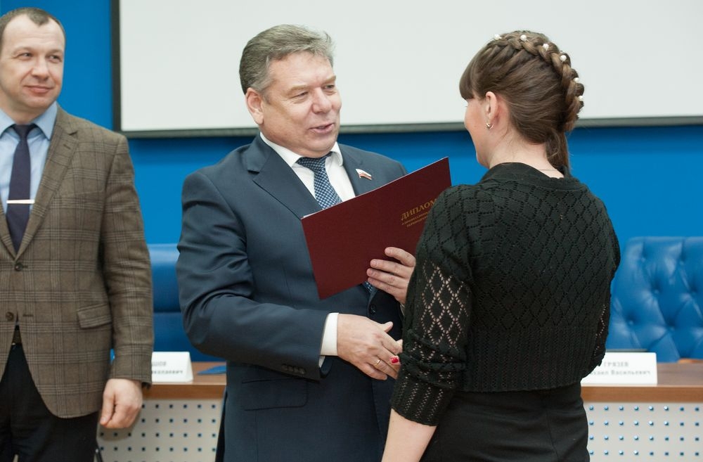 Образование — это карьерный рост!