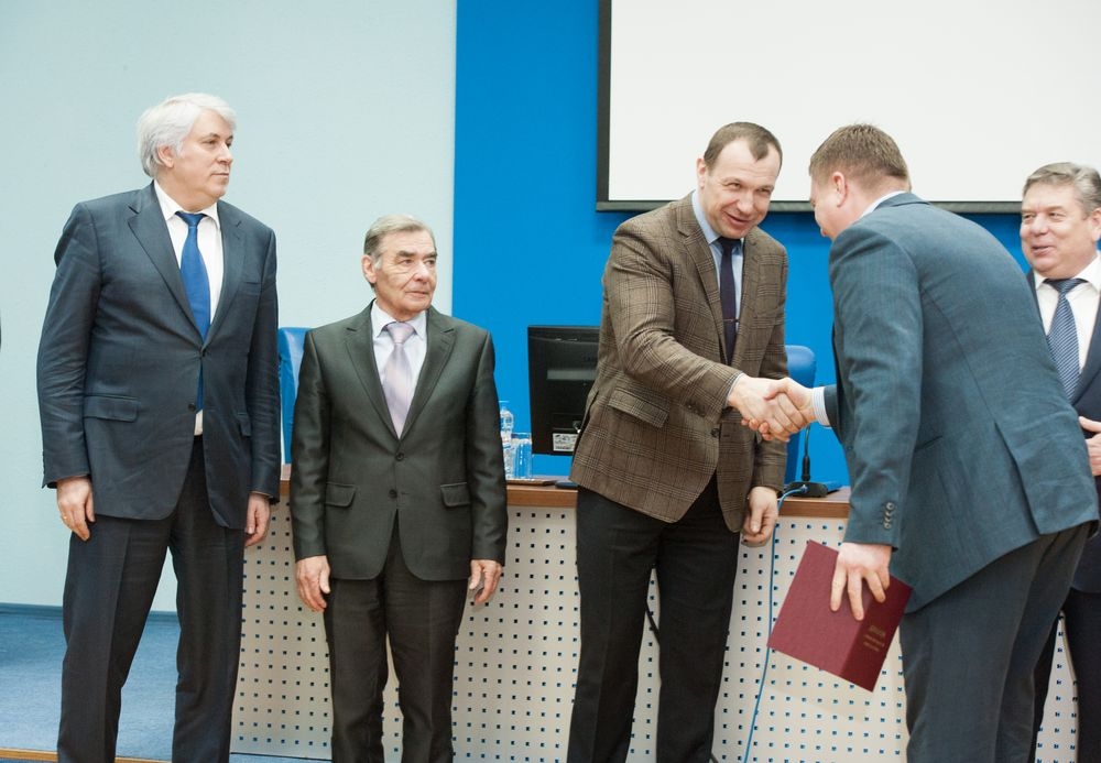 Образование — это карьерный рост!