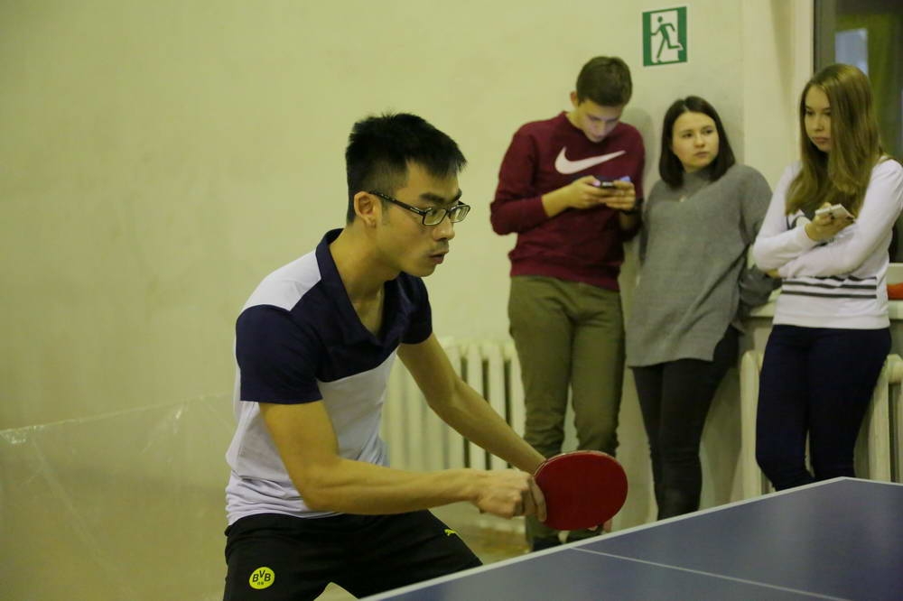 Виртуозы настольного тенниса