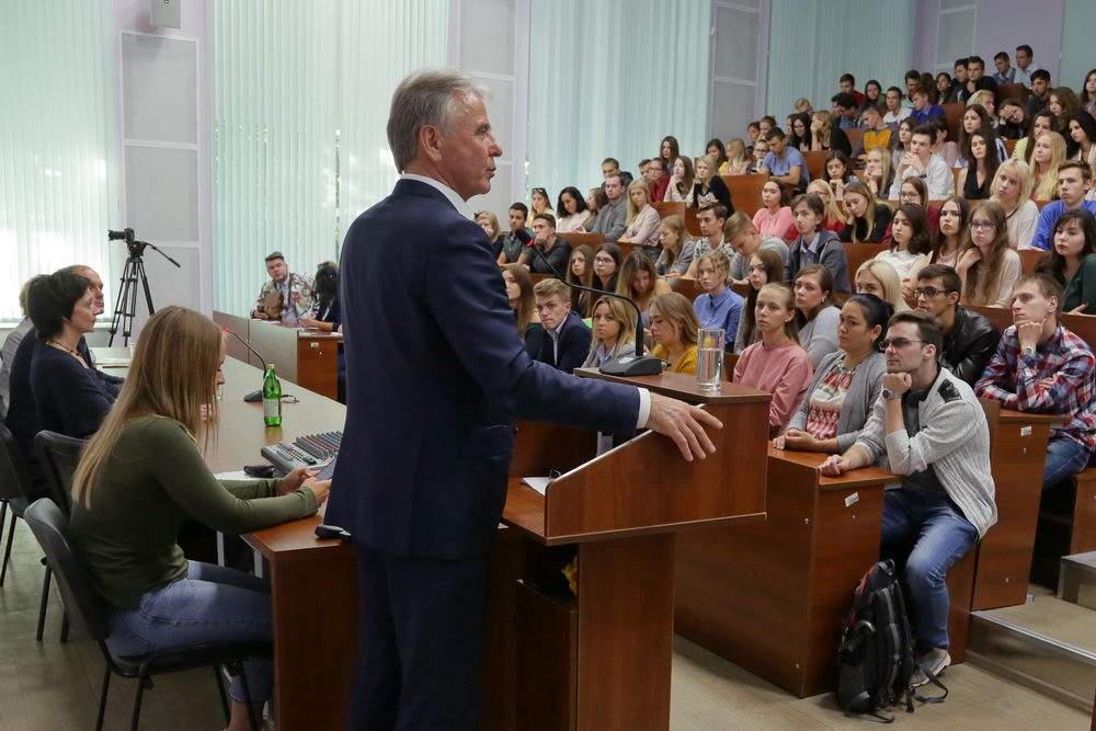 Шаг в будущее: умения, правила, знания