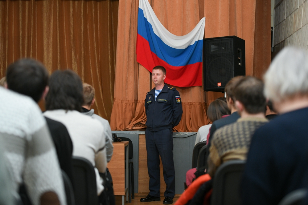 Служба по контракту — стабильность и уверенность в завтрашнем дне!