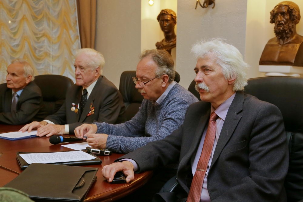  Телемост памяти маршала Д.Ф. Устинова 