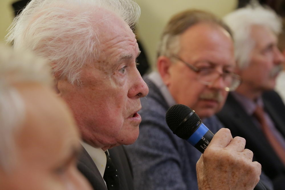  Телемост памяти маршала Д.Ф. Устинова 