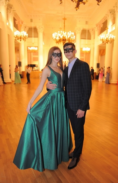 И бал зазвучал!