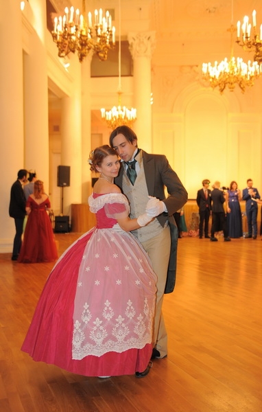 И бал зазвучал!