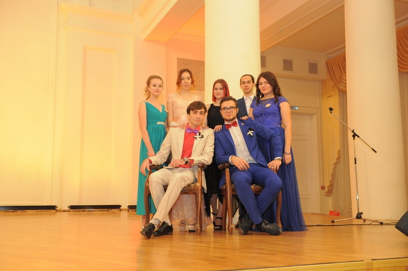 И бал зазвучал!