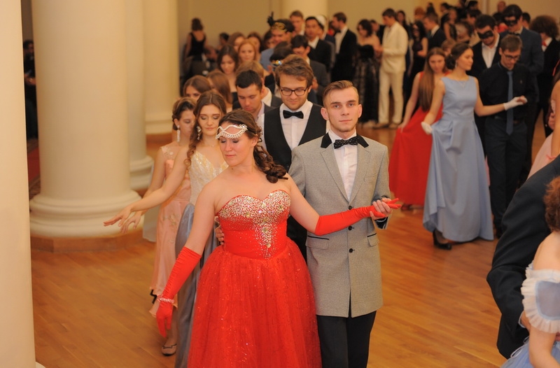 И бал зазвучал!