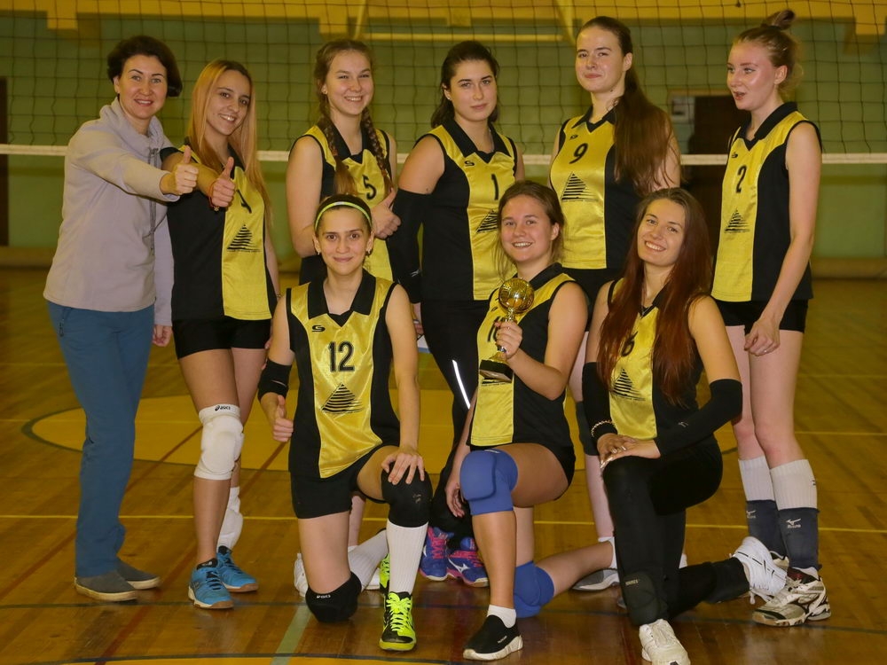 Всех построили!