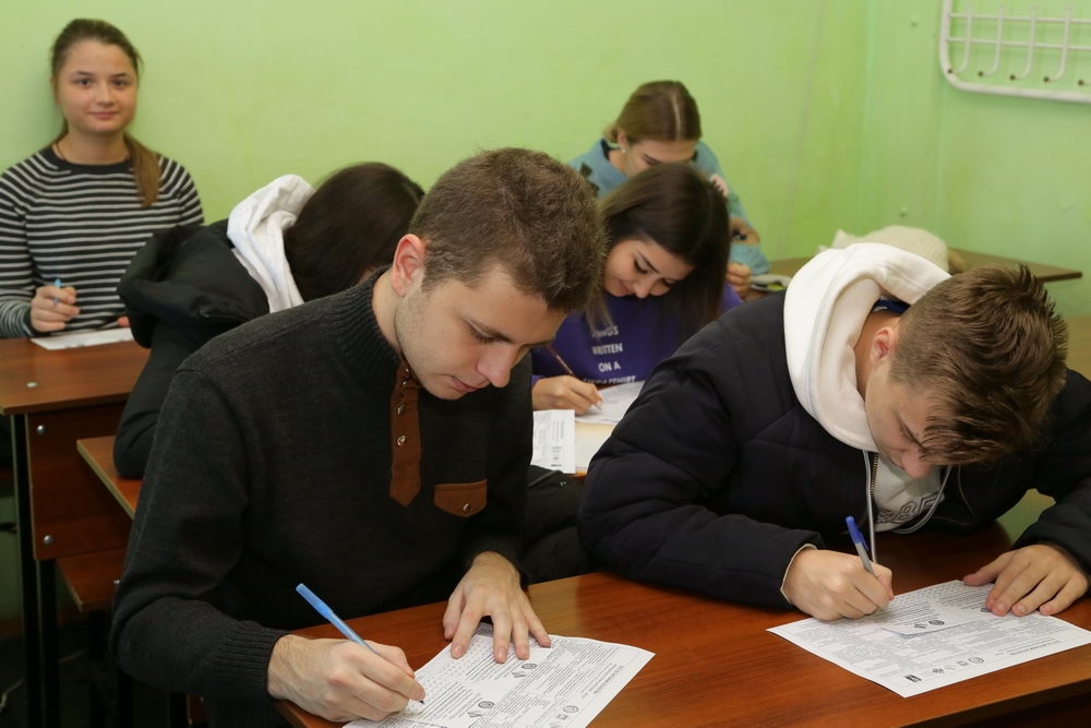 Знать историю, гордиться страной