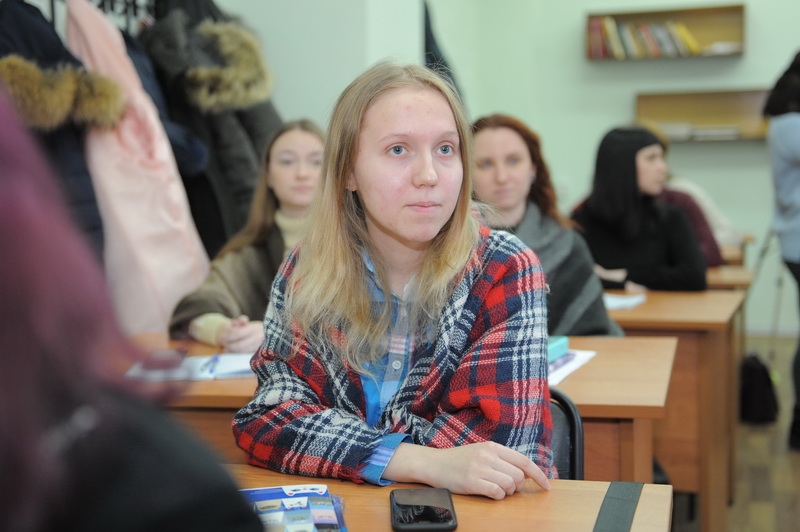 На одной кафедре — четыре главреда