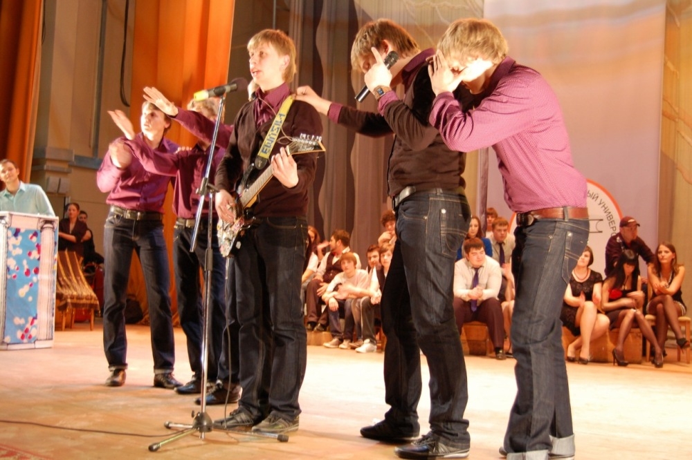 Красную или синюю?