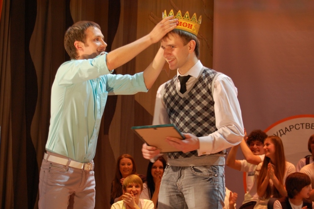 Красную или синюю?