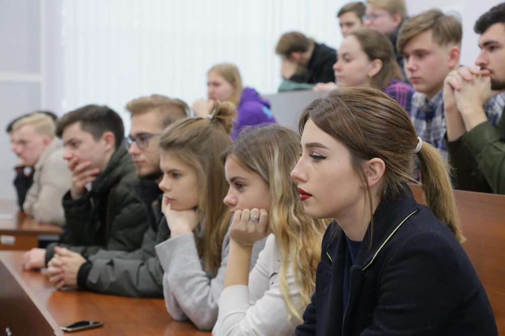 Чтобы финансы не пели романсы