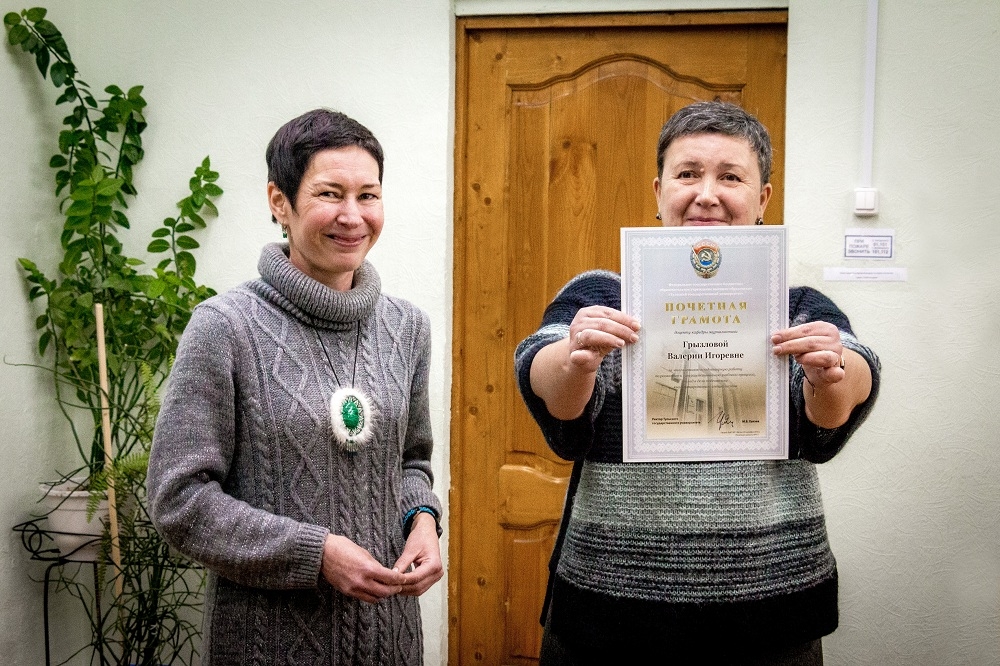 Таким подаркам место в музее!