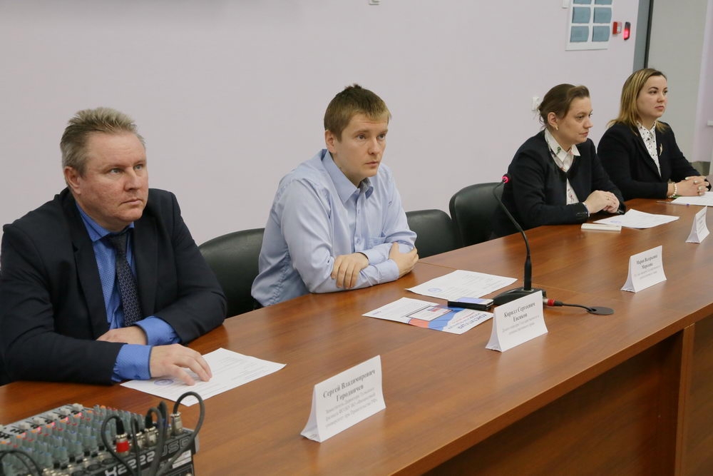 Конституции РФ — 25 лет!