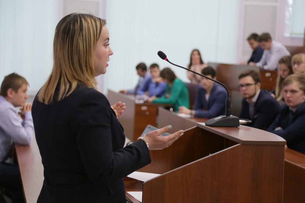 Конституции РФ — 25 лет!