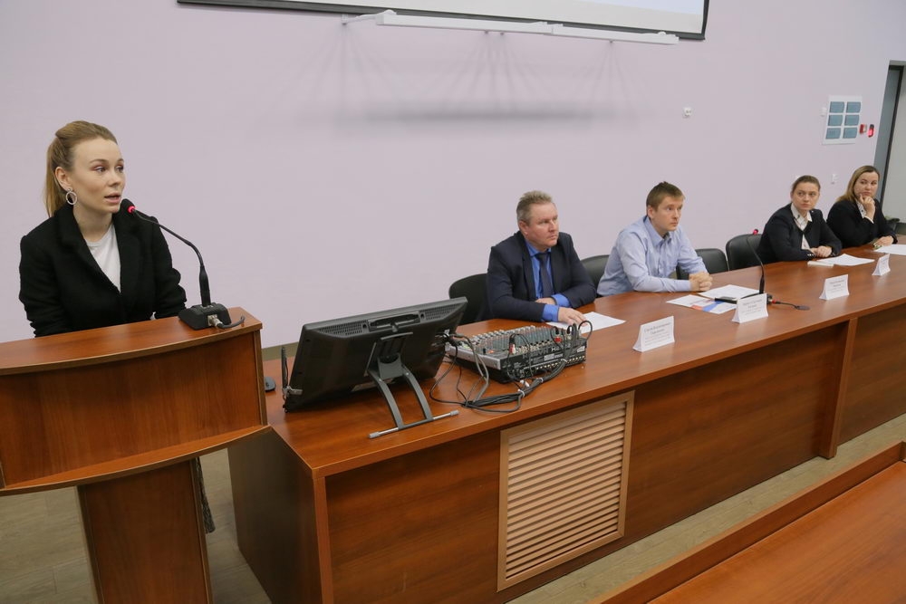 Конституции РФ — 25 лет!