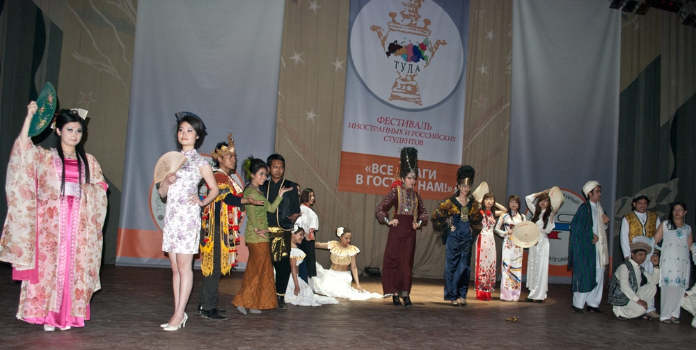 Все флаги в гости к нам!