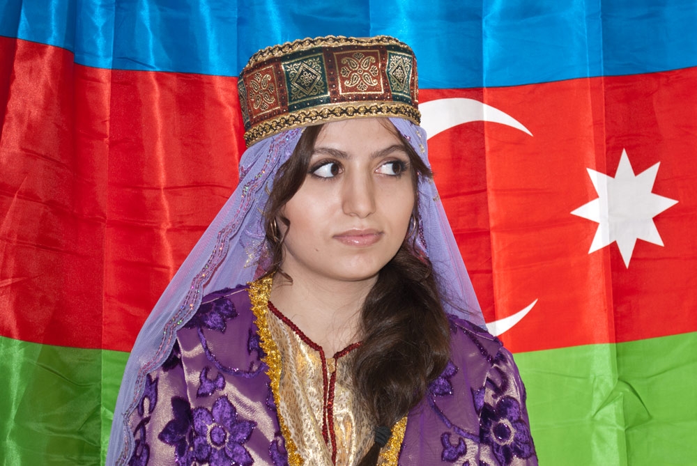 Все флаги в гости к нам!