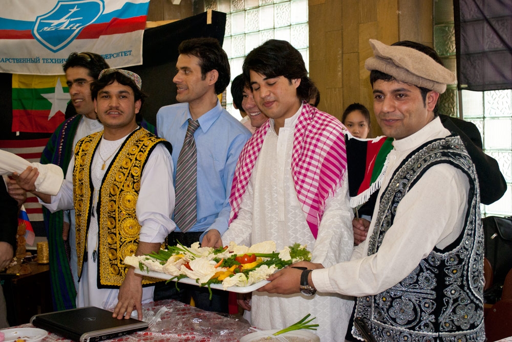 Все флаги в гости к нам!