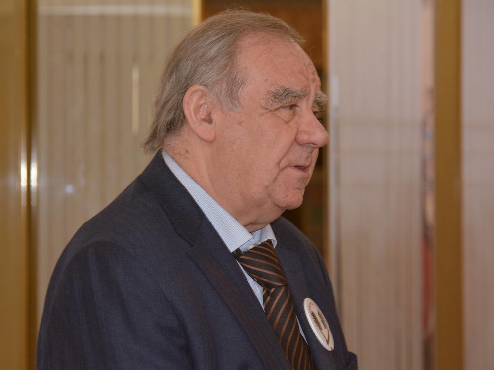 Где поставить запятую?