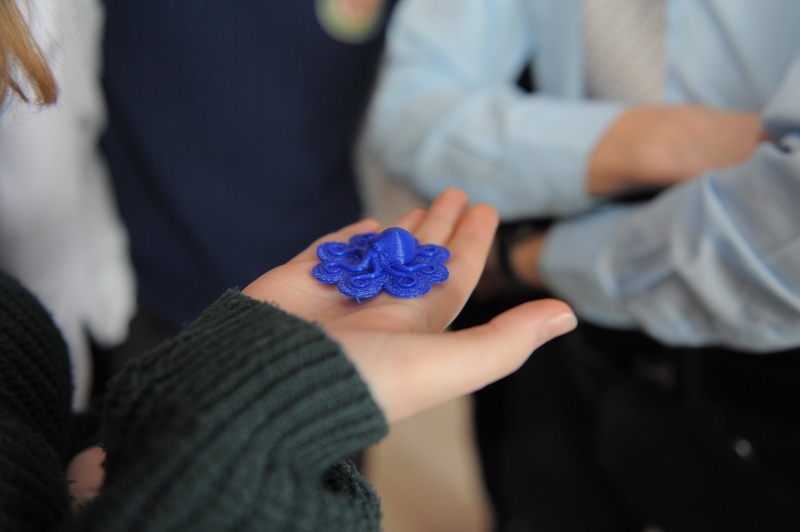 Как построить лифт в космос?