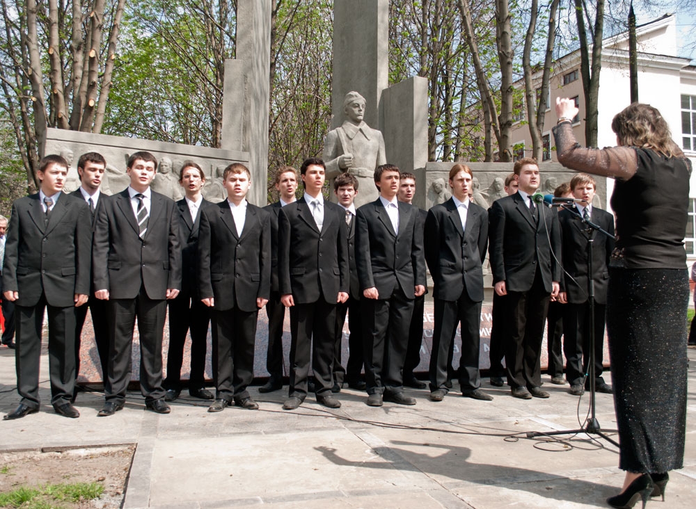 Место встречи выбрала война