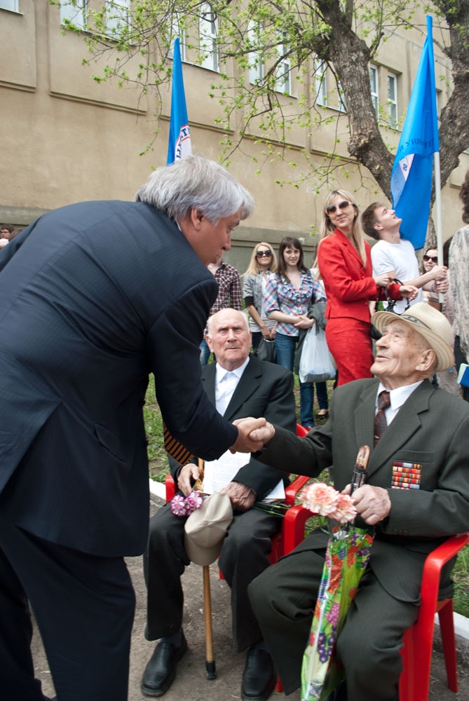 Место встречи выбрала война