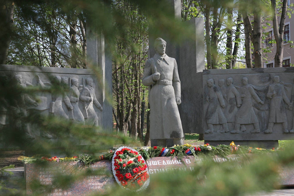 Поколения помнят и чтят...